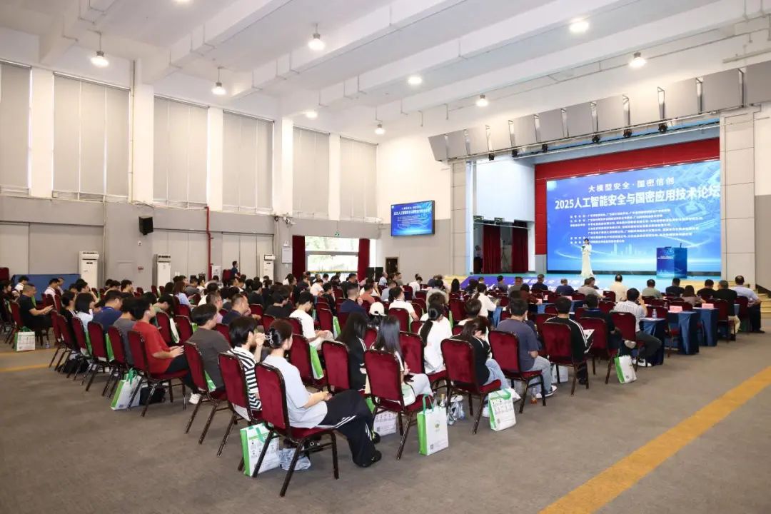 1748257708504381mwXT.jpeg 三位一体1.jpeg